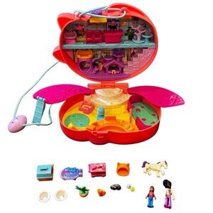 Polly Pocket Cuddly Cat Purse Playset & Accessories